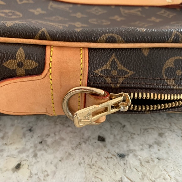 Louis Vuitton Briefcase - Picture 3 of 14